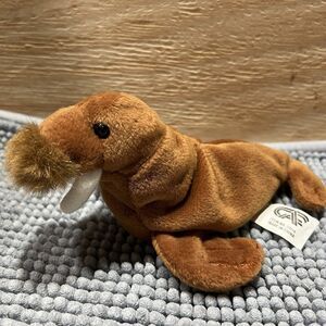 Vintage Walrus Bean Bag Plush – Great American Fun Corp GAF #32516